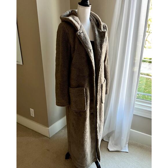 Boston Design beige full length teddy coat size small - Picture 4 of 6